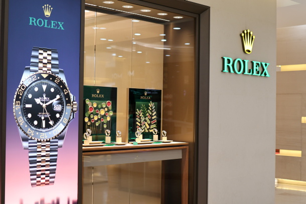 China is to get its first dedicated Rolex store.