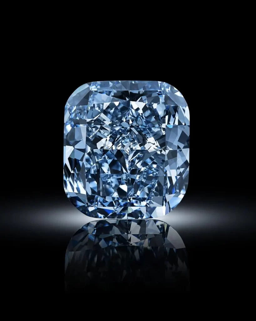 Sotheby’s to Auction Exceptionally Rare 10.3-Carat Fancy Vivid Blue Diamond